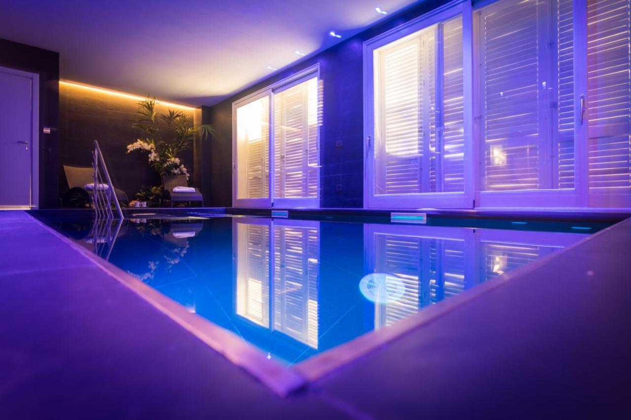 Villa Antigone Мондело Екстериор снимка